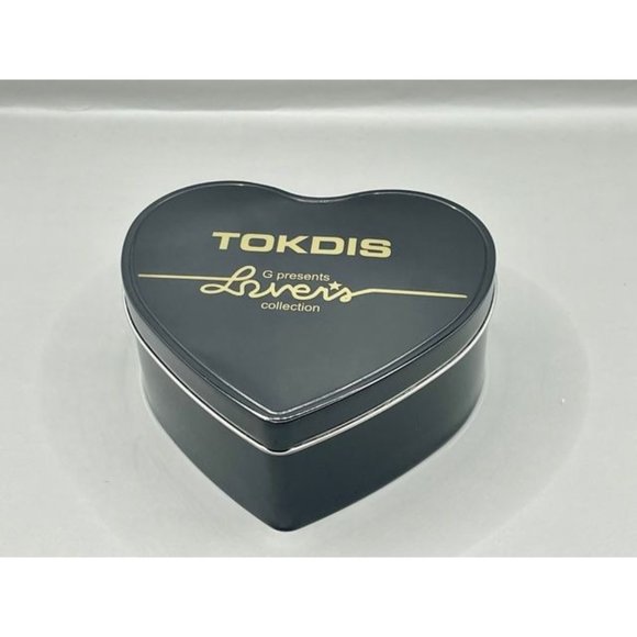 TWO New Watches  FREE Heart Shape DISPLAY CASE - Picture 5 of 11